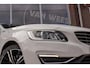 Volvo V60 2.4 D6 AWD Plug-In Hybrid Summum | 3e eigenaar | NL auto | Sportstoelen | Memory | Cruise control | Navigatie | Bluetooth | Stoelverwarming | Climate control | Trekhaak