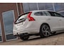 Volvo V60 2.4 D6 AWD Plug-In Hybrid Summum | 3e eigenaar | NL auto | Sportstoelen | Memory | Cruise control | Navigatie | Bluetooth | Stoelverwarming | Climate control | Trekhaak