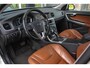 Volvo V60 2.4 D6 AWD Plug-In Hybrid Summum | 3e eigenaar | NL auto | Sportstoelen | Memory | Cruise control | Navigatie | Bluetooth | Stoelverwarming | Climate control | Trekhaak