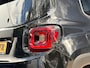 Jeep Renegade 4xe 240 Plug-in Hybrid Electric New Upland | Navigatie | Parkeersensoren voor + achter | Afneembare trekhaak | Dakrails | LMV 17" | Cruis Control |