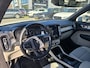 Volvo XC40 T4 191 PK Momentum | Trekhaak | Dealer onderhouden | Keyless Entry | All Season banden