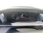 Peugeot 2008 1.2 PureTech GT Airco | Camera | Cruise Control | DAB | Focal-Audio | Keyless | Pano | LED | LMV 17" | PDC V&A | Navi |