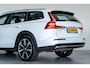 Volvo V60 Cross Country B5 Ultimate Pano-dak | Parkeerverw.| B&W | Trekh. | Nappa massage/ventilatie | 20"