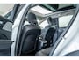 Volvo V60 Cross Country B5 Ultimate Pano-dak | Parkeerverw.| B&W | Trekh. | Nappa massage/ventilatie | 20"