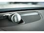 Volvo V60 Cross Country B5 Ultimate Pano-dak | Parkeerverw.| B&W | Trekh. | Nappa massage/ventilatie | 20"