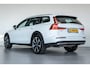 Volvo V60 Cross Country B5 Ultimate Pano-dak | Parkeerverw.| B&W | Trekh. | Nappa massage/ventilatie | 20"