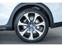 Volvo V60 Cross Country B5 Ultimate Pano-dak | Parkeerverw.| B&W | Trekh. | Nappa massage/ventilatie | 20"