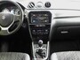 Suzuki Vitara 1.4 Boosterjet Style Smart Hybrid Trekhaak Rijklaarprijs! | Tot 10 jaar Garantie | Onderhoudsbeurt | Mobiliteitservice |