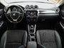 Suzuki Vitara 1.4 Boosterjet Style Smart Hybrid Trekhaak Rijklaarprijs! | Tot 10 jaar Garantie | Onderhoudsbeurt | Mobiliteitservice |