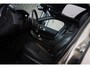 Land Rover Range Rover Velar 3.0 P400 AWD Dynamic SE MHEV / Batumi Gold / Acc / Lane Assist / Dode Hoek / 360 Camera / Leder /Pano
