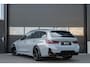 BMW 3-Serie Touring M340i xDrive Vol|Pano|Trekhaak|Harman-Kardon|HuD|Carbon|