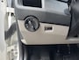 Volkswagen Transporter Kombi 2.0 TDI Airco Cruise control Navigatie Trekhaak 2500kg trekgewicht Euro 6 Isofix