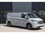Ford E-Transit Custom 340 L2H1 Limited 71 kWh 218pk - 2x Schuifdeur - AGR Bestuurdersstoel - Trekhaak - ACC - B&O - Navi - Stoel/Stuurverwarming - 360 Camera - Blindspot - Rijklaar