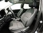 Kia Niro EV E-Niro DynamicPlusLine 64 kWh (APPLE CARPLAY,PANORAMA-SCHUIFDAK,STOELVERWARMING,KEYLESS,ADAPTIVE CRUISE,CAMERA,TREKHAAK)