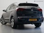 Kia Niro EV E-Niro DynamicPlusLine 64 kWh (APPLE CARPLAY,PANORAMA-SCHUIFDAK,STOELVERWARMING,KEYLESS,ADAPTIVE CRUISE,CAMERA,TREKHAAK)