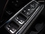 Kia Niro EV E-Niro DynamicPlusLine 64 kWh (APPLE CARPLAY,PANORAMA-SCHUIFDAK,STOELVERWARMING,KEYLESS,ADAPTIVE CRUISE,CAMERA,TREKHAAK)