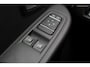Renault Clio 0.9 TCe Limited Sport (PARKEERSENSOREN,NAVIGATIE,LM-VELGEN,CRUISE CONTROL,SPORTSTOELEN,KEYLESS START,TOPCONDITIE)