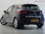 Renault Clio 0.9 TCe Limited Sport (PARKEERSENSOREN,NAVIGATIE,LM-VELGEN,CRUISE CONTROL,SPORTSTOELEN,KEYLESS START,TOPCONDITIE)