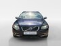 Volvo V70 2.5T Summum | Zeer nette auto | Zeer compleet | BLIS | Trekhaak | Volledige winterwielenset | Lederen bekleding | Volledige onderhoudshistorie |