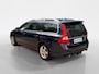 Volvo V70 2.5T Summum | Zeer nette auto | Zeer compleet | BLIS | Trekhaak | Volledige winterwielenset | Lederen bekleding | Volledige onderhoudshistorie |