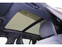 Volvo V60 T8 Recharge AWD Ultra Dark - Panorama/schuifdak - IntelliSafe Assist & Surround - 360º Camera - Harman/Kardon audio - Adaptieve LED koplampen - Verwarmde voorstoelen, stuur & achterbank - Parkeersensoren voor & achter - Elektr. bedienb. voorstoelen met geheugen - Head up display - 21' LMV