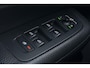 Volvo V60 2.0 T6 Twin Engine AWD Inscription | ACC | Trekhaak | 360° Camera | Harman/Kardon | BLIS | Standkachel | 19 inch