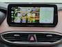Hyundai Santa Fe 1.6 T-GDI PHEV 5p Premium Sky 4WD / SOH 100% / Dealer onderhouden / Glazen schuif- en kanteldak / Head Up Display / Trekgewicht 1350 kg / Elektrische achterklep / Stuur- Stoel & Achterbank verwarming / Rondomzicht camera / Stoelventilatie /