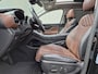 Hyundai Santa Fe 1.6 T-GDI PHEV 5p Premium Sky 4WD / SOH 100% / Dealer onderhouden / Glazen schuif- en kanteldak / Head Up Display / Trekgewicht 1350 kg / Elektrische achterklep / Stuur- Stoel & Achterbank verwarming / Rondomzicht camera / Stoelventilatie /