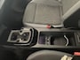 Volkswagen ID.4 Pro Limited Edition 77 kWh Navigatie Apple Carplay/Android Auto Keyless PDC V+A Climate Control DAB+ Lane Assist Adaptieve Cruise control Velours / Alcantara bekleding 19" Lichtmetalen Velgen