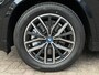 BMW X1 xDrive30e M SPORT | PANORAMA | 360 CAMERA | TREKHAAK | STOELVERWARMING | HEAD UP | DRIVING ASS. PROFF |