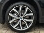 BMW X1 sDrive20i VDL Nedcar Edition | PANORAMA | 19 INCH LM VELGEN | SPORTSTOELEN | ADAPT. CRUISE | SPORTSTOELEN | CAMERA |