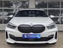 BMW 1-Serie 118i High M SPORT | PANORAMA | CAMERA | LEDER | SPORTSTOELEN | 18 INCH LM VELGEN | TREKHAAK |