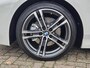 BMW 1-Serie 118i High M SPORT | PANORAMA | CAMERA | LEDER | SPORTSTOELEN | 18 INCH LM VELGEN | TREKHAAK |