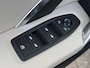 BMW X1 xDrive23i X LINE | PANORAMA | SPORTSTOELEN | ELEKTRISCHE STOEL | LEDER | 18 INCH LM VELGEN |