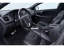 Volvo V40 2.0 T4 R-Design | Panoramadak | Camera | Standkachel | LED | Stoelverwarming | Automaat | 17 inch