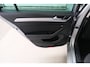 Volkswagen Passat Variant 1.5 TSI Comfortline Business Automaat - N.A.P. Airco ,Cruise, Navi, PDC, Carplay, Virtual display.