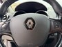 Renault Clio Estate 0.9 TCe Dynamique met trekhaak en parkeersensoren en navigatie en bluetooth telefoon / media en airco