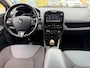 Renault Clio Estate 0.9 TCe Dynamique met trekhaak en parkeersensoren en navigatie en bluetooth telefoon / media en airco