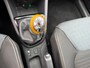 Renault Clio Estate 0.9 TCe Dynamique met trekhaak en parkeersensoren en navigatie en bluetooth telefoon / media en airco