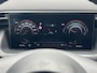 Hyundai Tucson 1.6 T-GDI PHEV Comfort Smart Sky 4WD / Dealer onderhouden / SoH accu 100 % / Panorama schuifdak / 1.350 kg trekgewicht / Navigatie / Apple Carplay Android / Stuur- en stoelverwarming / 19"LM wielen /