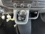 Volkswagen Transporter 2.0 TDI L2H1 DC 30 Dubbele cabine open laadbak Airco Cruise controle trekhaak 2200kg trekgewicht Telefoonverbinding