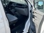 Volkswagen Transporter 2.0 TDI L2H1 DC 30 Dubbele cabine open laadbak Airco Cruise controle trekhaak 2200kg trekgewicht Telefoonverbinding
