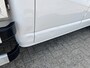 Volkswagen Transporter 2.0 TDI L2H1 DC 30 Dubbele cabine open laadbak Airco Cruise controle trekhaak 2200kg trekgewicht Telefoonverbinding