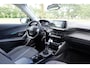 Peugeot 2008 1.2 PureTech Allure | LED | NAVI | CarPlay | Cruise Control |