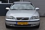 Volvo V70 2.4 COMFORT LINE / CLIMA / STOELVERW / GOED ONDERHOUDEN