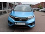 Honda Jazz 1.5 i-VTEC Dynamic Automaat. Luxe uitvoering, lage km stand!