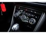Volkswagen T-Roc 1.5 TSI Sport Autom. | Navi | PDC | Cruise controle | Trekhaak