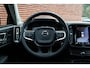 Volvo XC40 T5 Recharge Inscription | Elektrische stoelen met geheugenfunctie | Trekhaak, inklapbaar | 100% dealeronderhouden | Stoelverwarming | lederen bekleding | Harman Kardon | Extra getint glas | 19 inch. lichtmetalen velgen | LED koplampen met bochtverlichting | Standkachel | Adaptieve cruise control | BLIS | Achteruitrijcamera | Parkeersensoren voor + achter | All-season banden