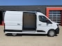 Renault Master E-Tech T35 L2H2 Long range 87 kWh Multimedia systeem, Trekhaak, Achteruitrijcamera, Airbag links en rechts, Verwarmde voorruit,  Laadruimte betimmering.