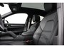 Porsche Cayenne Coupé 3.0 E-Hybrid 462pk Platinum Edition DEMO! Luchtvering Leder Panoramadak Camera Navigatie Elektrisch bedienbare achterklep Apple Carplay/ Android Auto Sfeerverlichting Cruise control